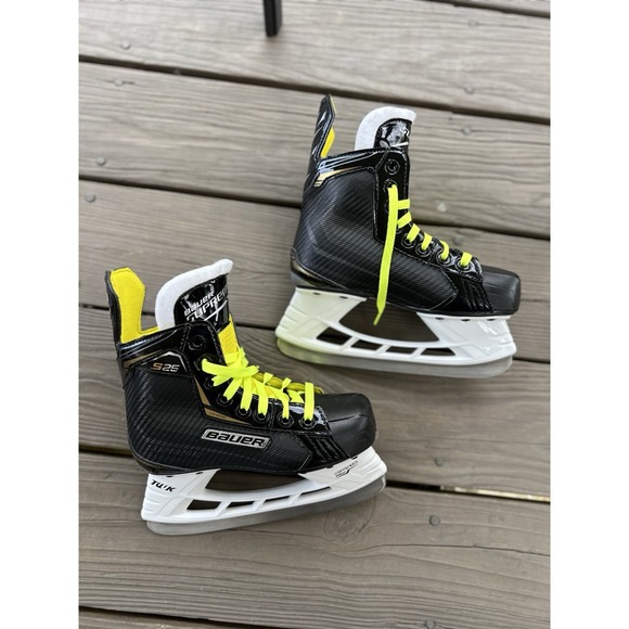 BAUER Supreme‎ S25 Black & Yellow Ice Hockey Skates Size 1R, Shoe Size 2 - Picture 1 of 12